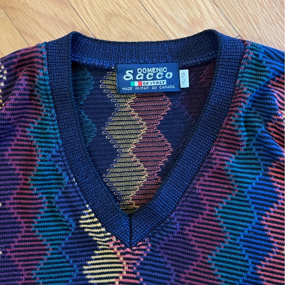 Colorful Geometric Sweater - Picture 2 of 4